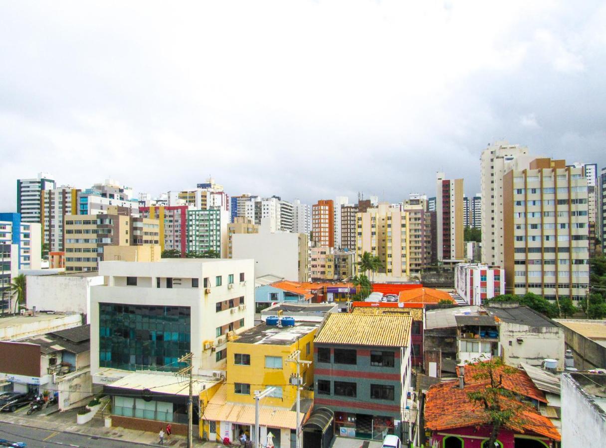 Apart A Beira Mar Em Pituba Ba Apartamento